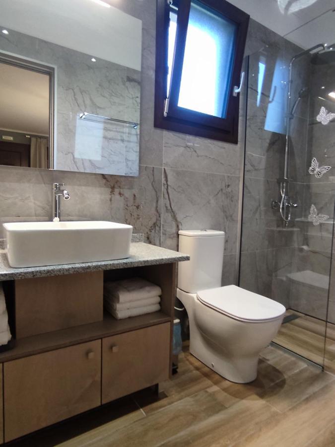 Erietta Rooms Paramythia Luaran gambar